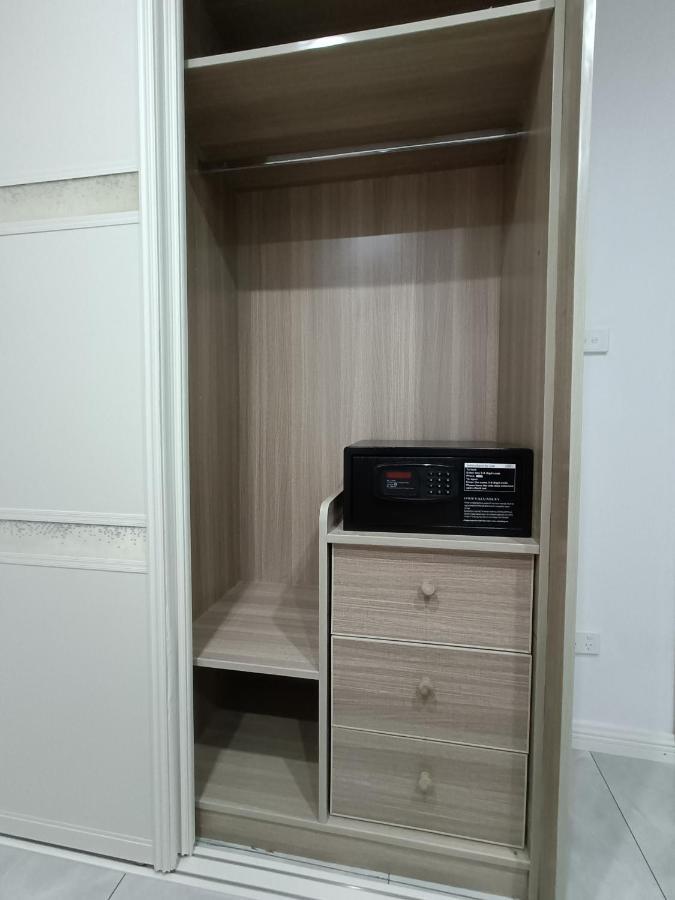 Pacific Apartment Сува Екстериор снимка