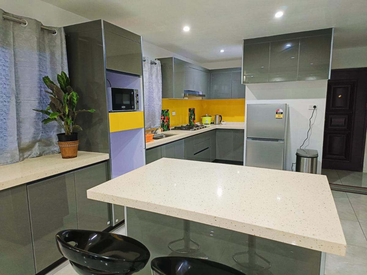 Pacific Apartment Сува Екстериор снимка