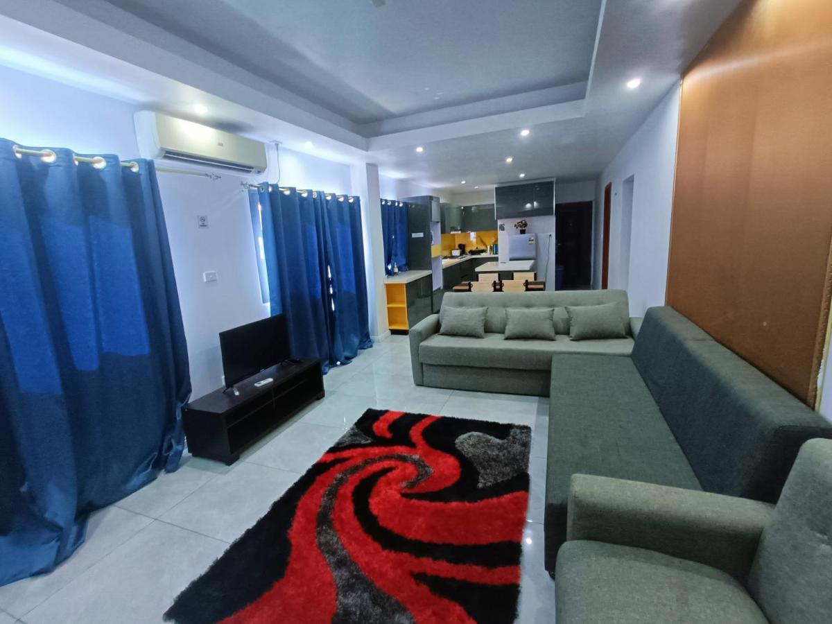 Pacific Apartment Сува Екстериор снимка