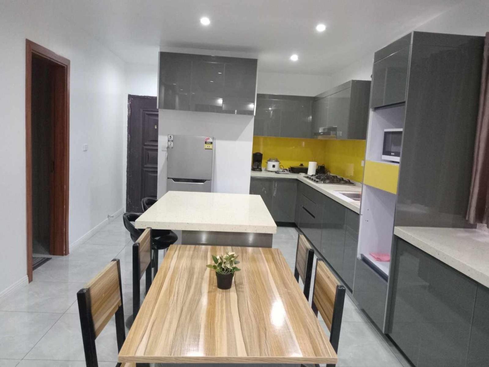 Pacific Apartment Сува Екстериор снимка